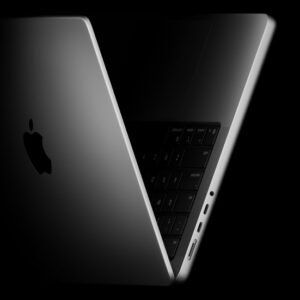 Apple MacBook Pro 14-inch (M5, 16GB, 1TB)